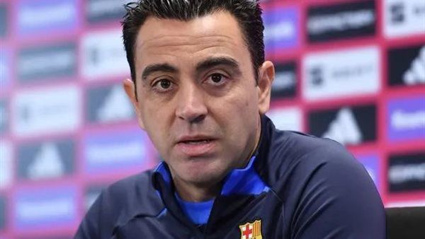 تشافي يعلن قائمة برشلونة لكأس السوبر الإسباني في السعودية