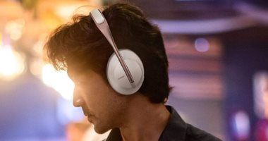كيف يؤثر إدمان الموبايل وسماعات الرأس على قدرتك السمعية؟