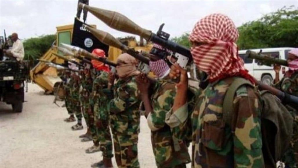 أزمة جديدة بالصومال.. مروحية اممية وطاقمها بقبضة "الشباب"