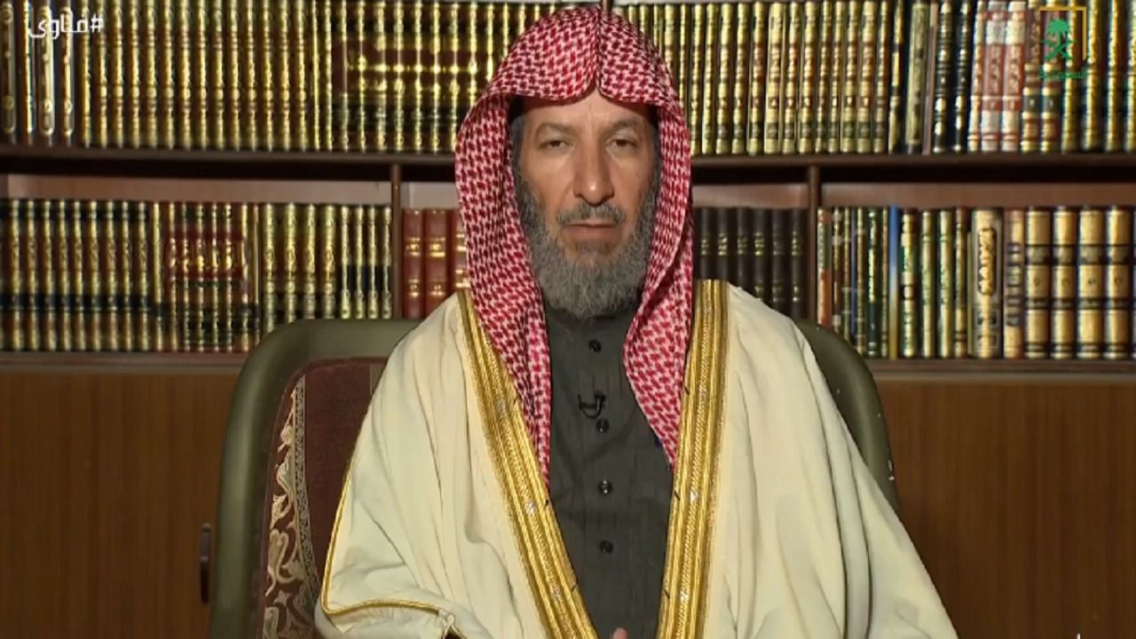 الشثري يوضح حكم بيع عملة قديمة..فيديو