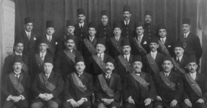 ظهر فى القرن التاسع عشر.. تعرف على تاريخ وشاح القضاة