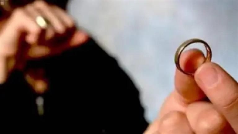 غادة تطلب خلع زوجها: "بيحب المكرونة بالفراخ أكتر مني"