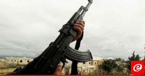 جريح في اطلاق نار على محل لصيانة كهرباء السيارات في حي الشراونة- بعلبك