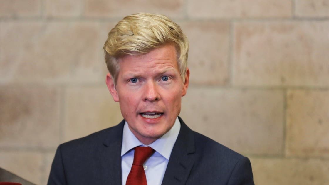 الخليج اليوم .. المبعوث الأممي: بحثت مع الحوثي خارطة طريق لتفعيل وقف النار