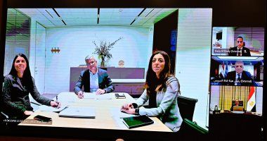 رئيس الوزراء يبحث مع مجموعة "ميرسك العالمية" سُبل تعزيز التعاون