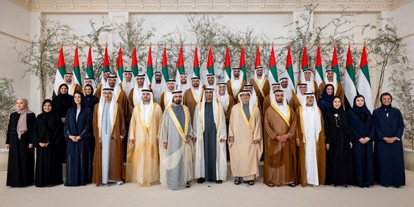 محمد بن زايد: شهدت وأخي محمد بن راشد أداء القسم للوزراء الجدد في الحكومة الاتحادية