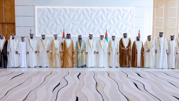 محمد بن راشد يحضر أفراح المعلا والنعيمي