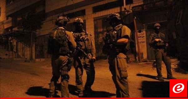 إذاعة الجيش الإسرائيلي: إصابة شخص بإطلاق نار بمستوطنة أدورا جنوب الضفة الغربية