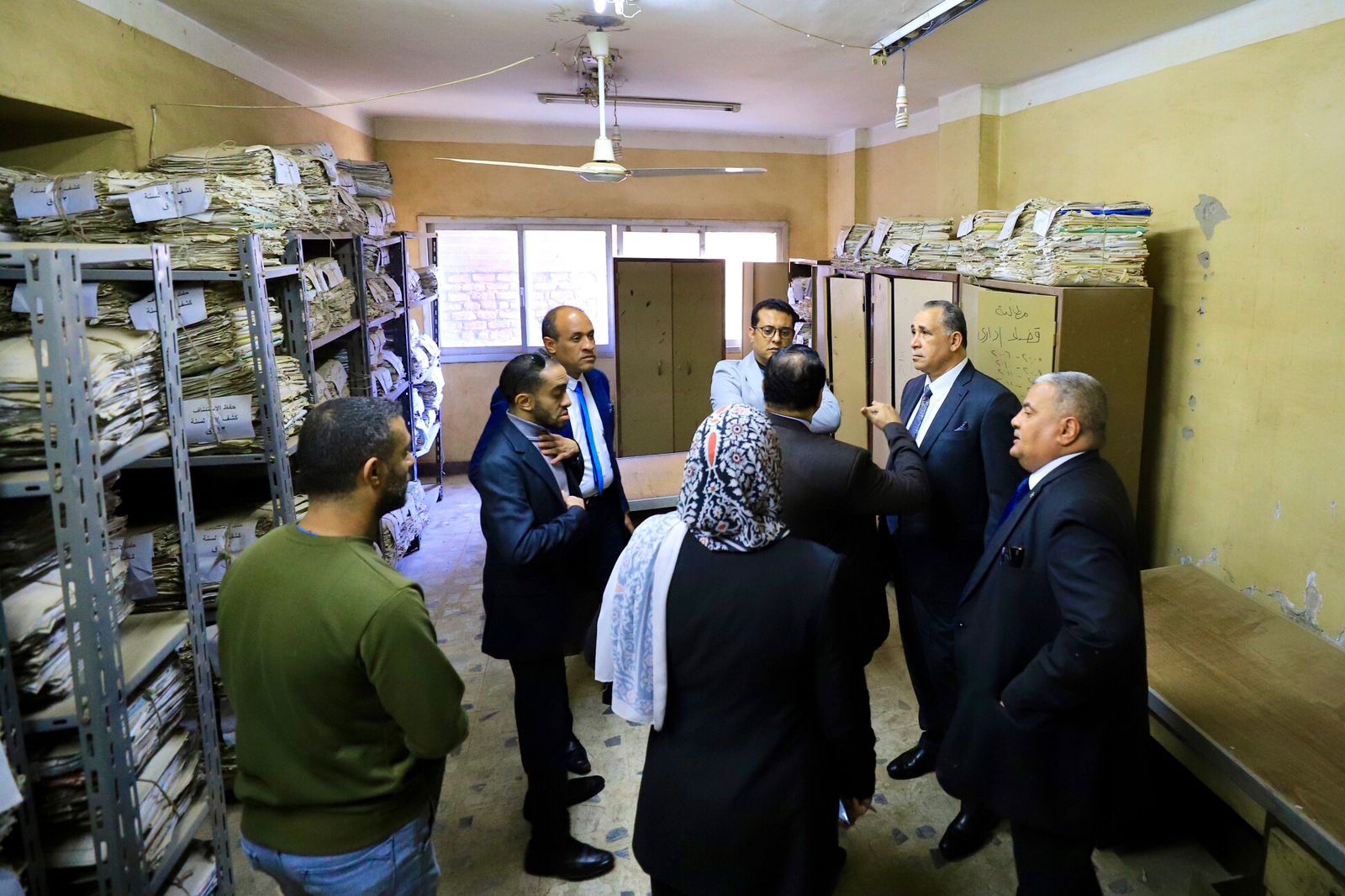 علام يتفق مع رئيس محكمة القضاء الإداري على استلام مبنى نقابة قنا