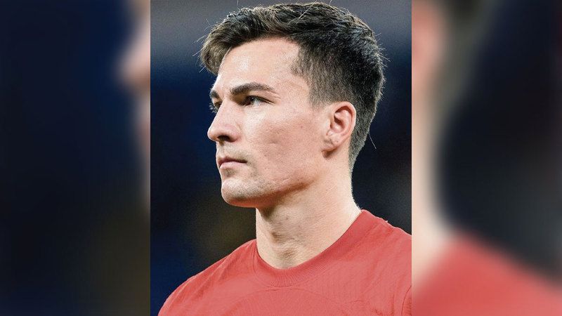 الامارات | مكالمة هاتفية تغيّر حياة مدافع هونغ كونغ