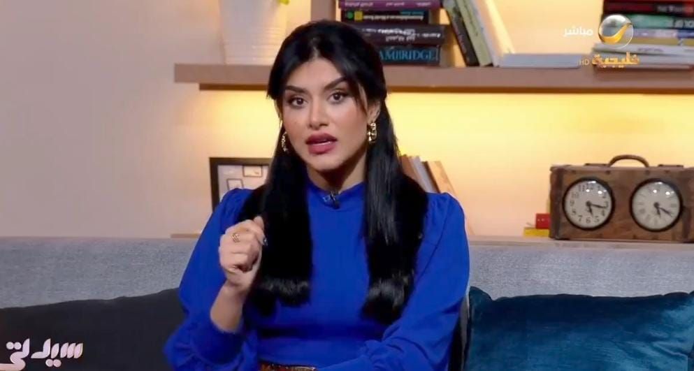 مستشار قانوني يوضح الرأي القانوني في دخل المشاهير الشهري .. فيديو