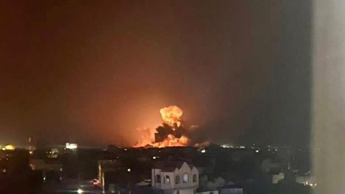 الخليج اليوم .. غارات أميركية جديدة تستهدف قاعدة رادار حوثية قرب مطار صنعاء