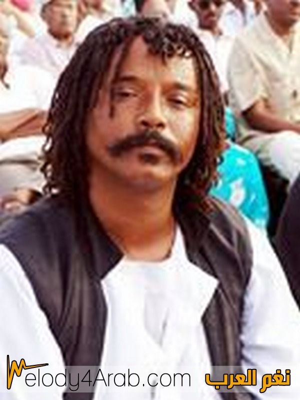 بعد وعكة صحية طارئة.. الفنان سيدي دوشكا يُغادر مركز العزل