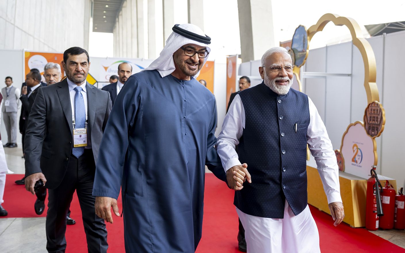 الخليج اليوم .. الإمارات والهند تؤكدان على متانة الشراكة الاستراتيجية الشاملة والعلاقات الوثيقة