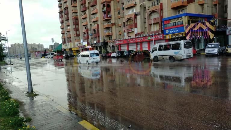 فيديو| أمطار غزيرة ورياح.. ظواهر جوية تسيطر على طقس اليوم