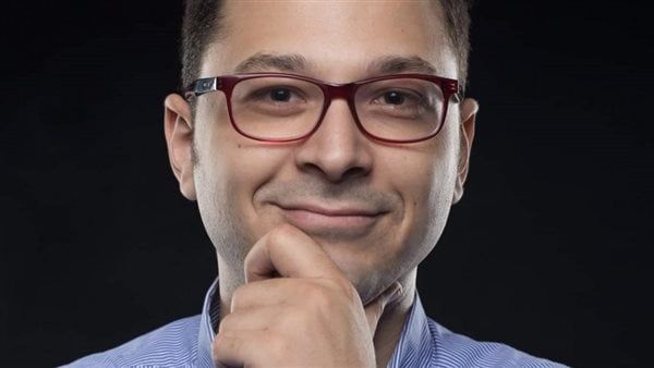 الكاتب ولاء كمال: “كوش كو” باغتتنى فى حلم..!