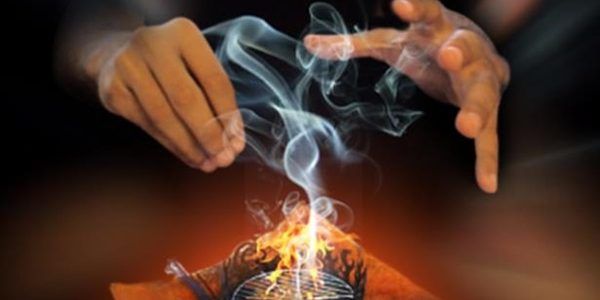 ضابط سعودي يصاب بالشلل بسبب "العين والحسد" وعند زيارة الحاسد حدث ما لم يكن في الحسبان؟؟