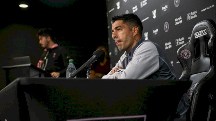 سواريس يشيد بـ"صداقة" ميسي