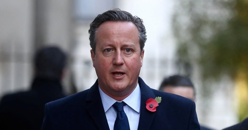 بريطانيا تهدّد بشنّ ضربات جديدة على الحوثيين إذا استمرّوا في مهاجمة السفن