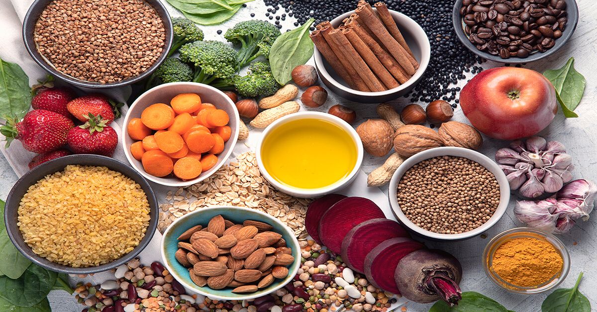 احذر.. 4 أطعمة نتناولها يوميًا تدمر الكبد وتسبب تلفه