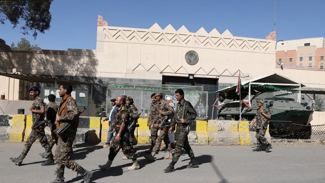 الخليج اليوم .. تحذير إيراني.. أي دولة تقصف الحوثيين تعرض نفسها للخطر!