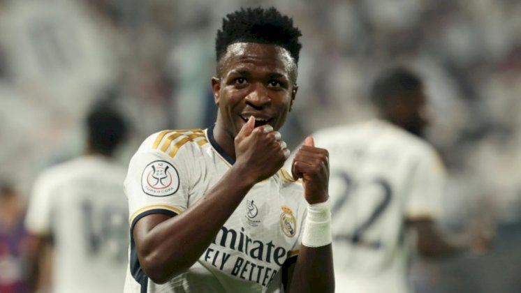 الكأس السوبر الإسبانية: ريال مدريد يكتسح برشلونة 4-1 ويحرز اللقب