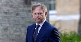 بريطانيا ستنتظر وترى قبل شن ضربات عسكرية جديدة ضد الحوثيين