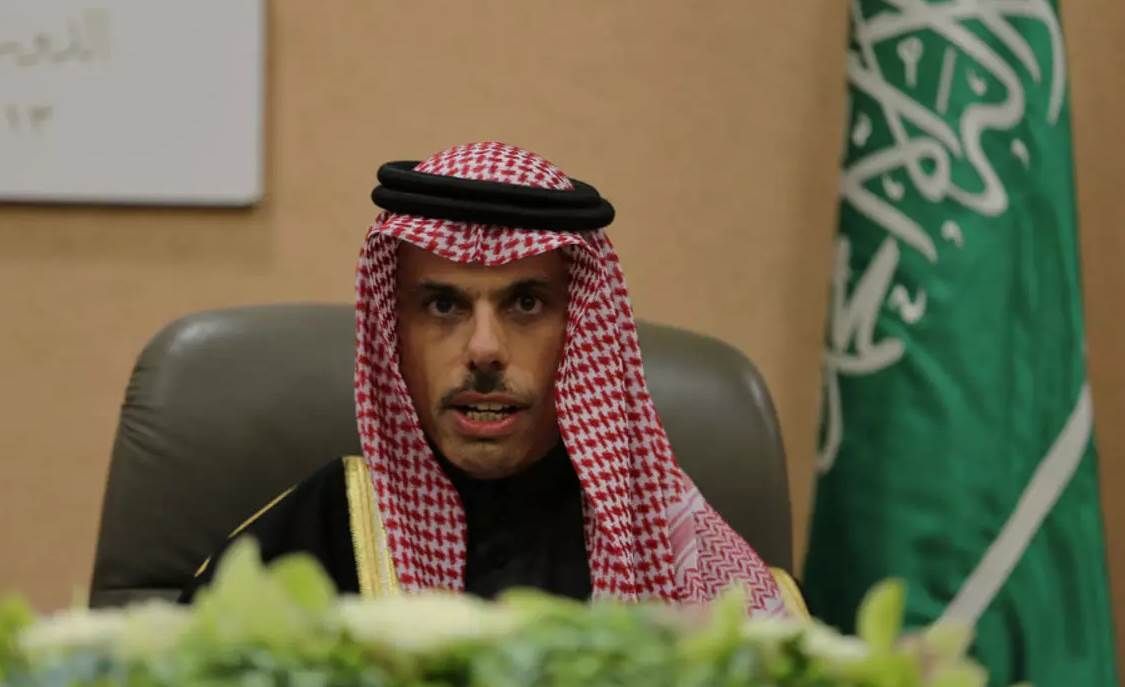 فيصل بن فرحان يصل دافوس لترؤس وفد السعودية بالمنتدى الاقتصادي العالمي
