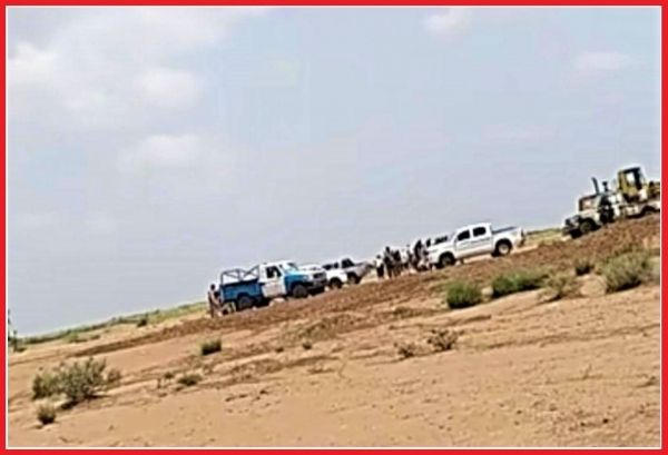 الحديدة.. مسلحون قبليون يتصدون لحملة حوثية تسعى لنهب أراضيهم بالقوة في مديرية "السُخنة"
