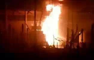 وفاة شخص إثر اندلاع حريق بمحطة وقود في تبوك