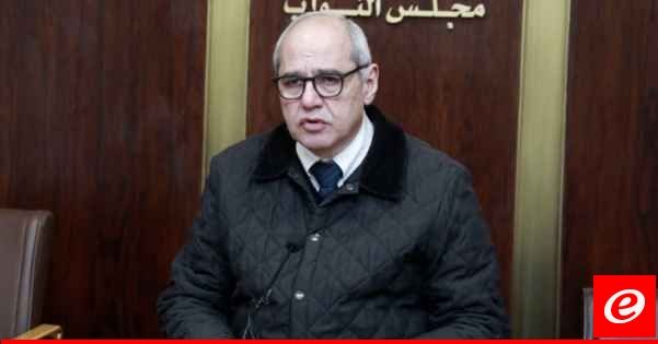 خلف: لجلسة مفتوحة بنصاب 128 نائبا بدورات متتالية لا يقفَل محضرها إلا بإعلان انتخاب رئيس