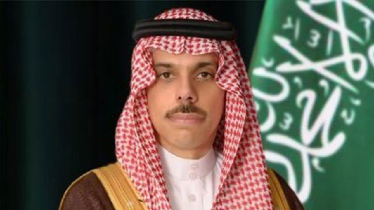 السعودية | وزير الخارجية يصل دافوس لترؤس وفد المملكة المشارك الاجتماع السنوي للمنتدى الاقتصادي العالمي 2024