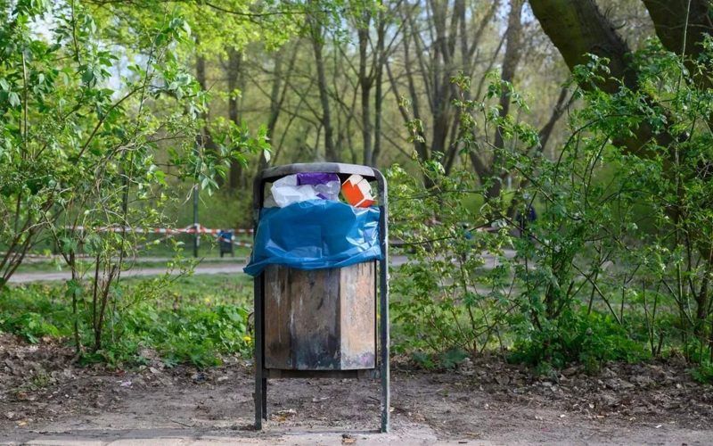 حفاضة طفل تتسبب بكارثة ومشاجرة عنيفة بين زوجين في هذه الدولة..شاهد التفاصيل