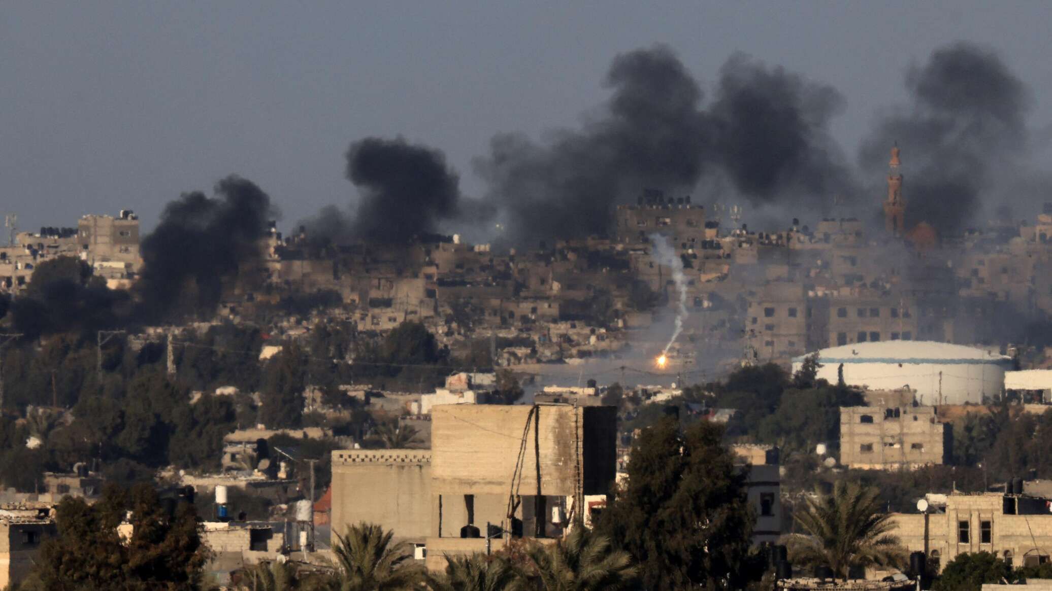 مسؤول فلسطيني لـ"الخليج 365": الضفة أمام انتفاضة وشيكة ونتنياهو "صعد شجرة عالية"