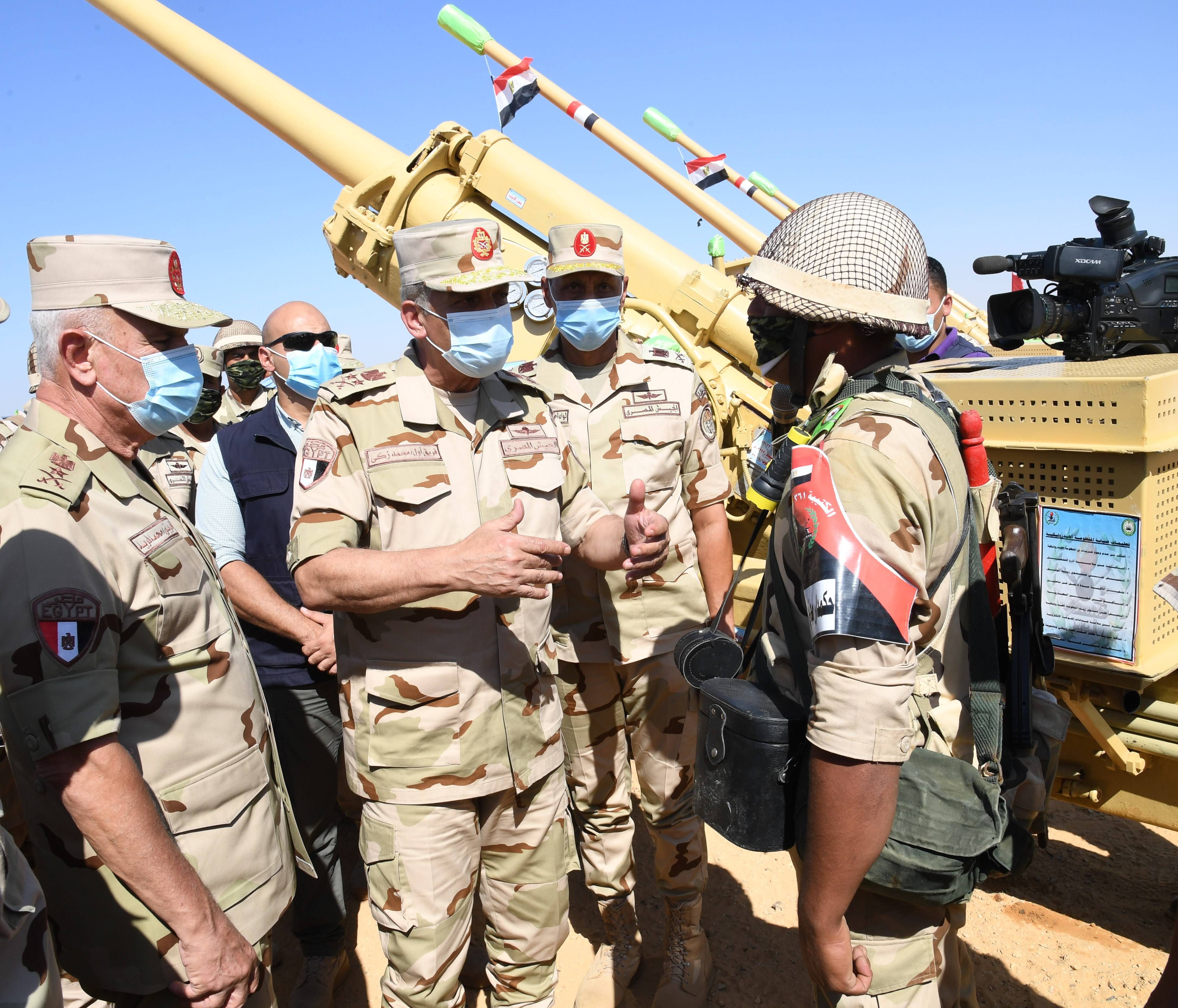 فى أعلى درجات اليقظة والاستعداد لتنفيذ أى مهمة .. وزير الدفاع المصري : نحافظ على أعلى معدلات الكفاءة والاستعداد القتالى للوحدات والتشكيلات