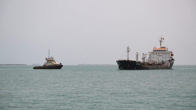 بلومبرغ: قطر تتوقف عن شحن الغاز المسال عبر باب المندب