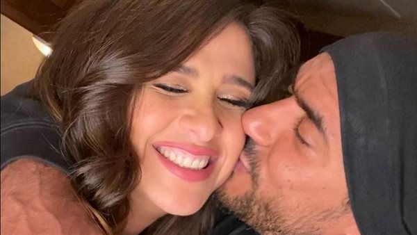العوضي وياسمين.. انفصلا فى يوم ميلادها وصدما جمهورهما
