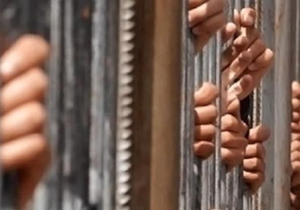 لبيعهم صواريخ وسلاح.. تجديد حبس 3 أشخاص في بولاق الدكرور