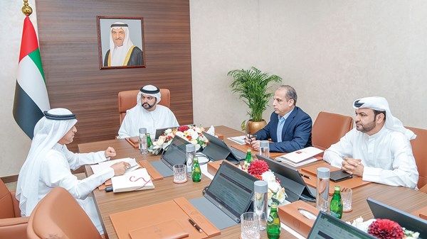 محمد الشرقي يطلع على خطط لـ«الفجيرة للثقافة والإعلام»