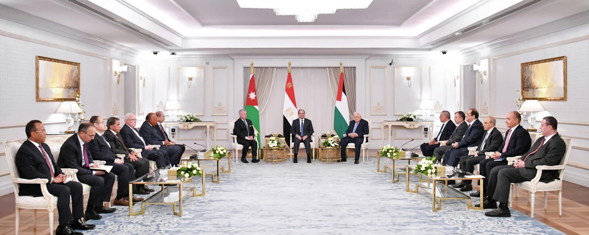 الأردن يعلن إصابة أحد عناصر مستشفاه الميداني في غزة