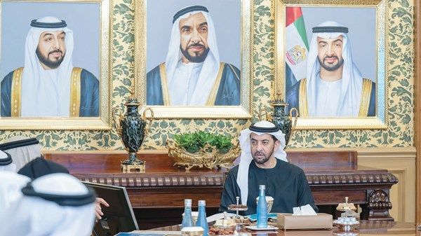 حمدان بن زايد يشيد بإنجازات «بيئة أبوظبي» خلال عام الاستدامة
