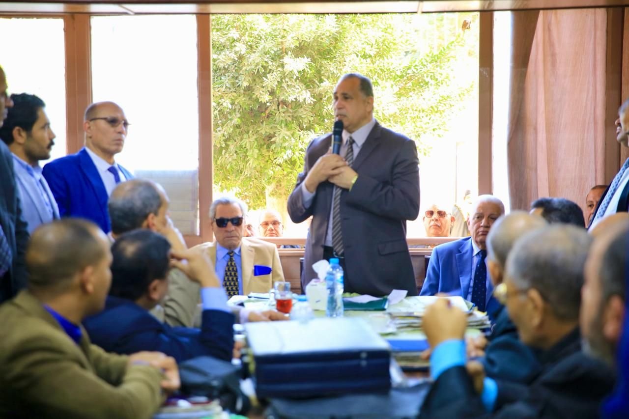 نقيب المحامين يتفقد استراحات أشمون ويؤكد: قمنا بإغلاق منابع الفساد داخل النقابة