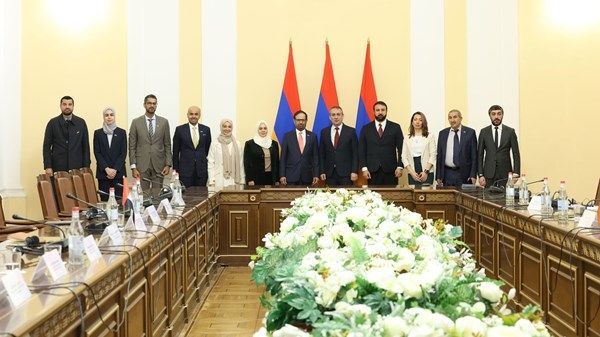 علي راشد النعيمي: الإمارات حريصة على توطيد علاقات التعاون والشراكة مع دول العالم