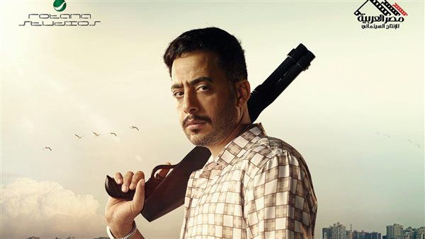 عصام السقا يطير الي المنيا لمشاهدة الإسكندراني مع الجمهور