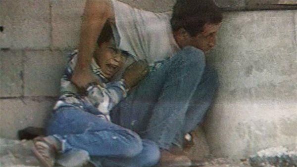 استشهاد شقيق محمد الدرة فى قصف استهدف منزله