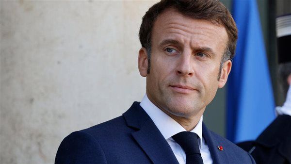 ماكرون يؤكد لزيلينسكي دعم فرنسا الثابت لأوكرانيا