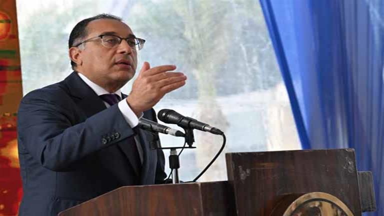 مدبولي يوجه بطرح وثيقة "التوجهاتِ الاقتصادِية" بالمرحلة الثانية للحوار الوطني