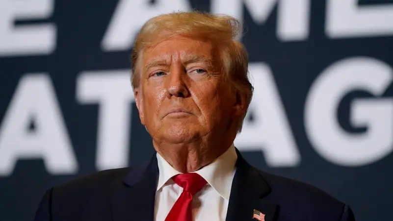 حتى لو “تجاوز الحدود”.. ترامب يطالب بمنحه حصانة شاملة