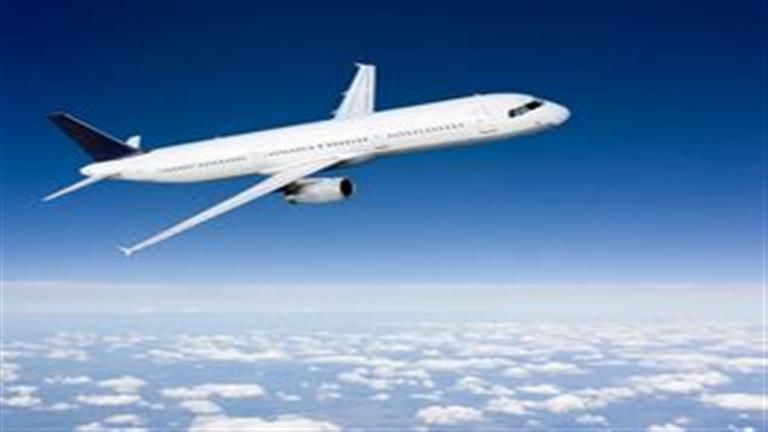 واقعة غريبة - مسافر يعض مضيفة على متن الطائرة.. ما القصة؟