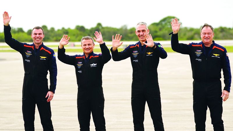 الامارات | رحلة خاصة تصل اليوم  إلى محطة الفضاء الدولية